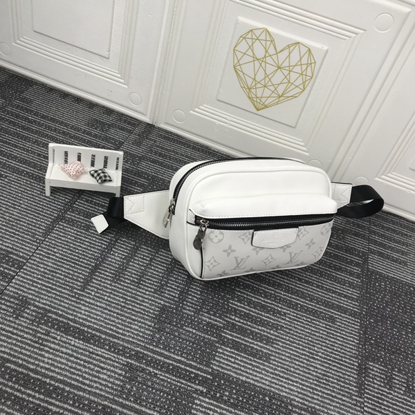 ルイヴィトンバッグ背面デザイン